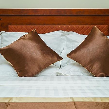 Jarin Hotel Кампала Екстер'єр фото