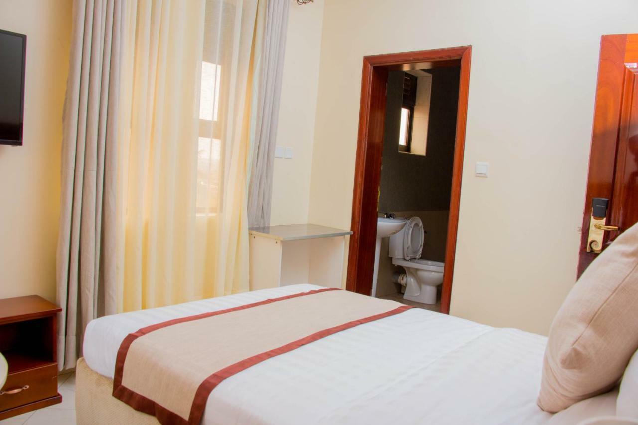 Jarin Hotel Кампала Екстер'єр фото