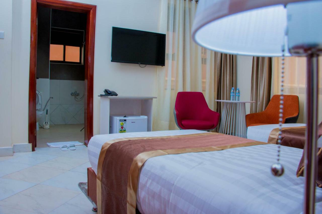 Jarin Hotel Кампала Екстер'єр фото